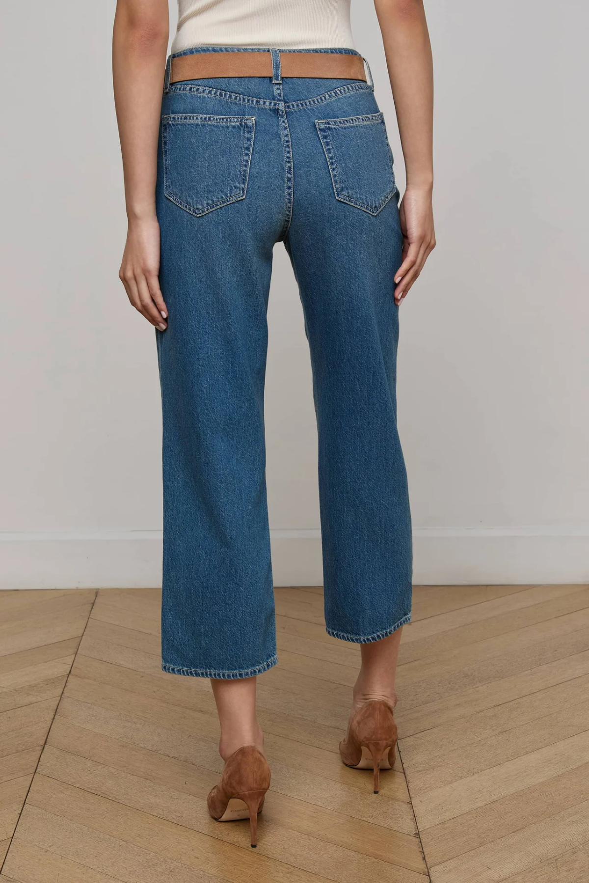 L’AGENCE | JUNE STOVEPIPE