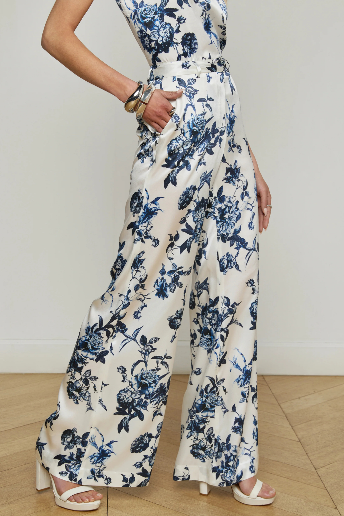 L’AGENCE | PILAR WIDE LEG PANT- BLUE FLORAL
