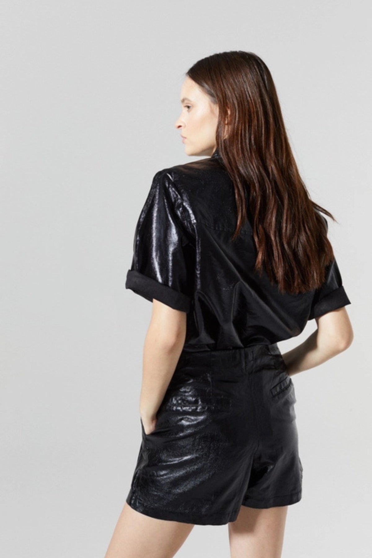 LANHTROPY | Frida Metallic Linen Shorts