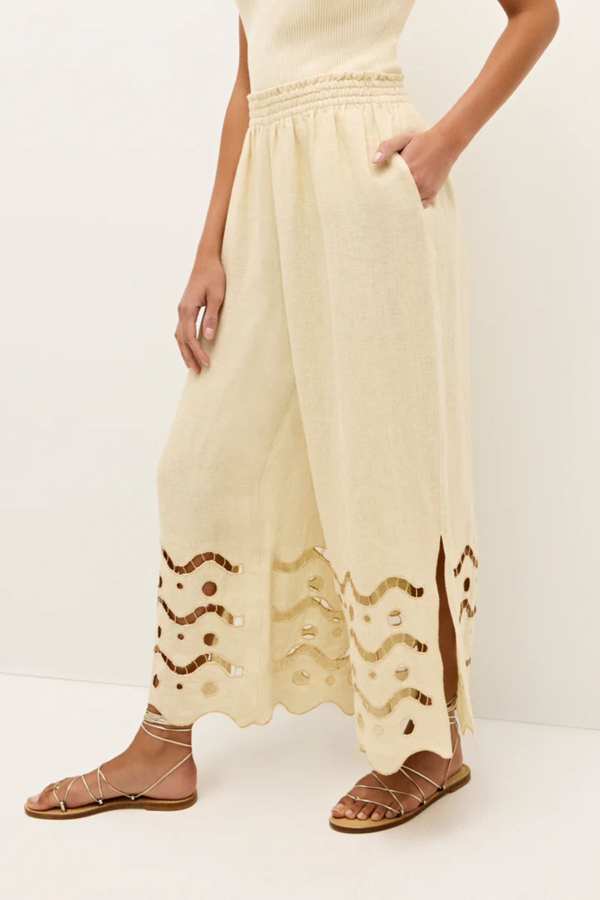 MARIE OLIVER | MARIN PANT