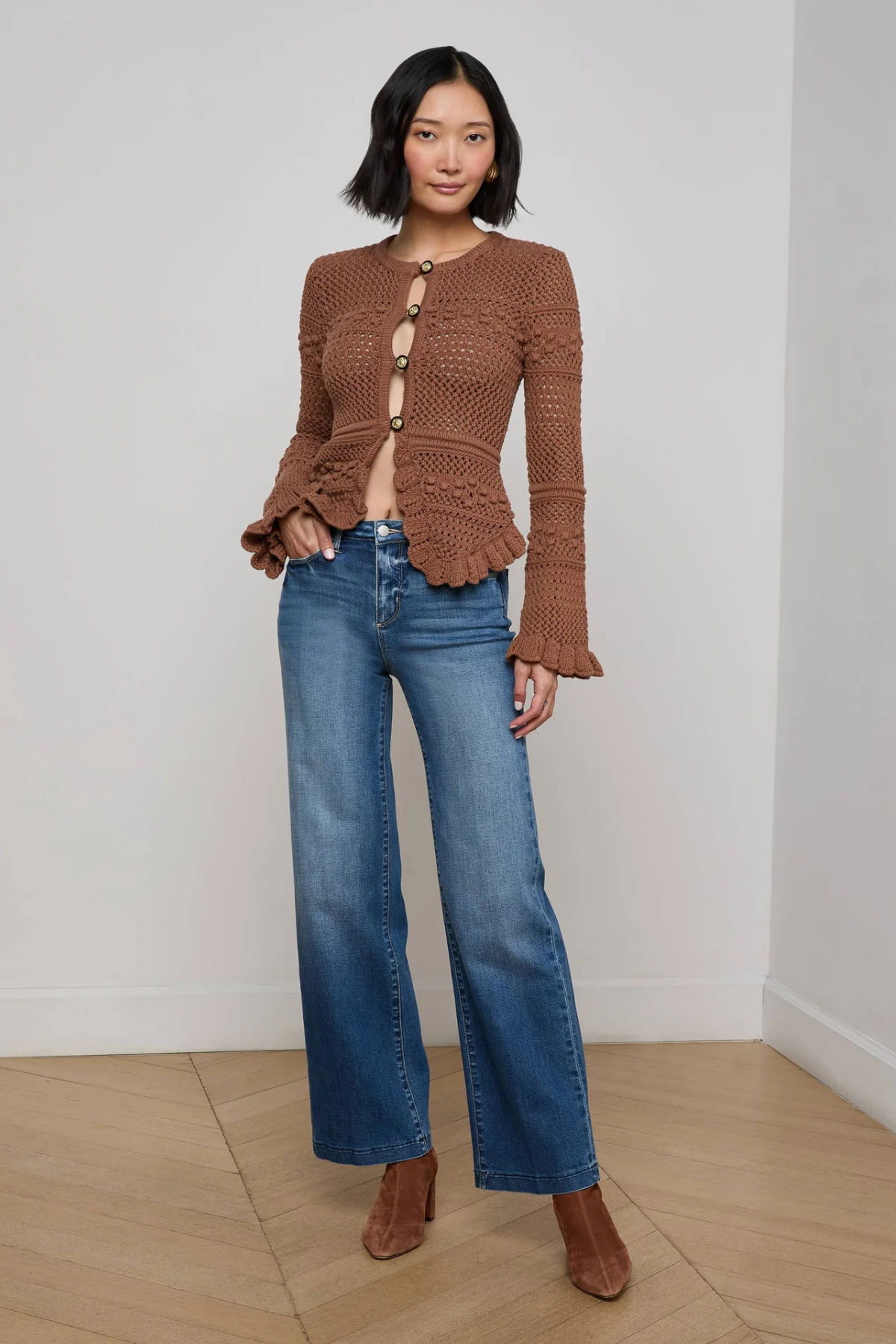 L'AGENCE | KIVA CARDI