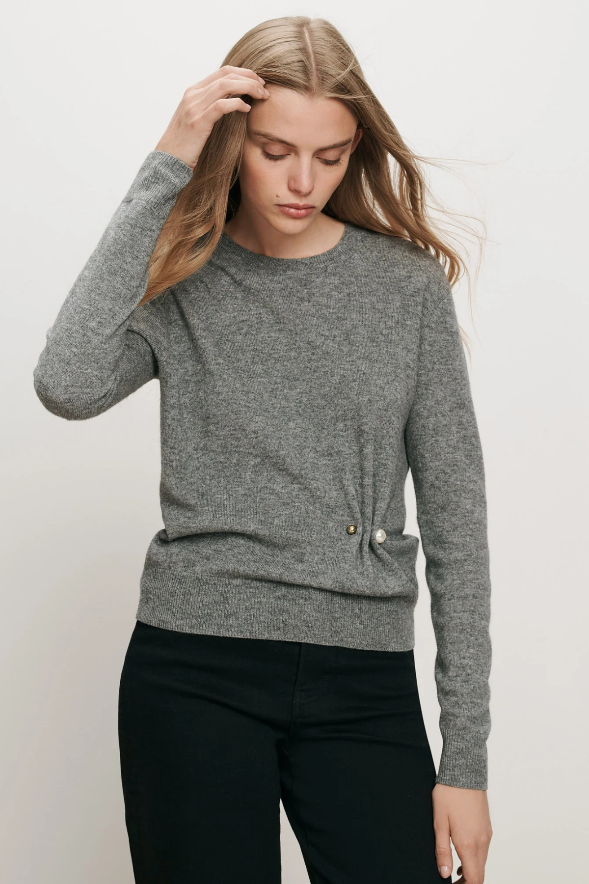 VERONICA BEARD | FRANKIE PULLOVER W/ PEARL PIN