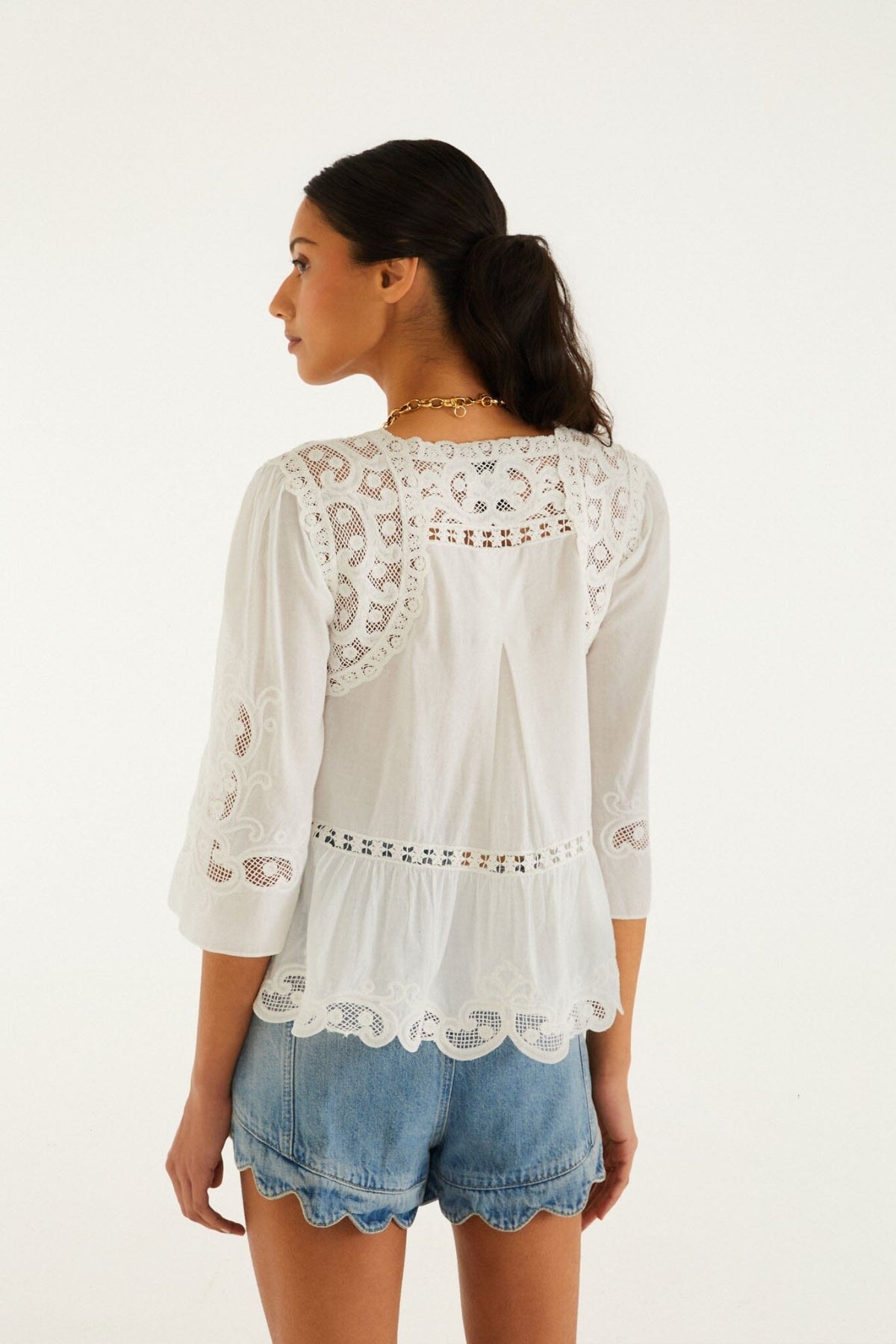 FARM RIO | Romantic Ruffle Denim Shorts