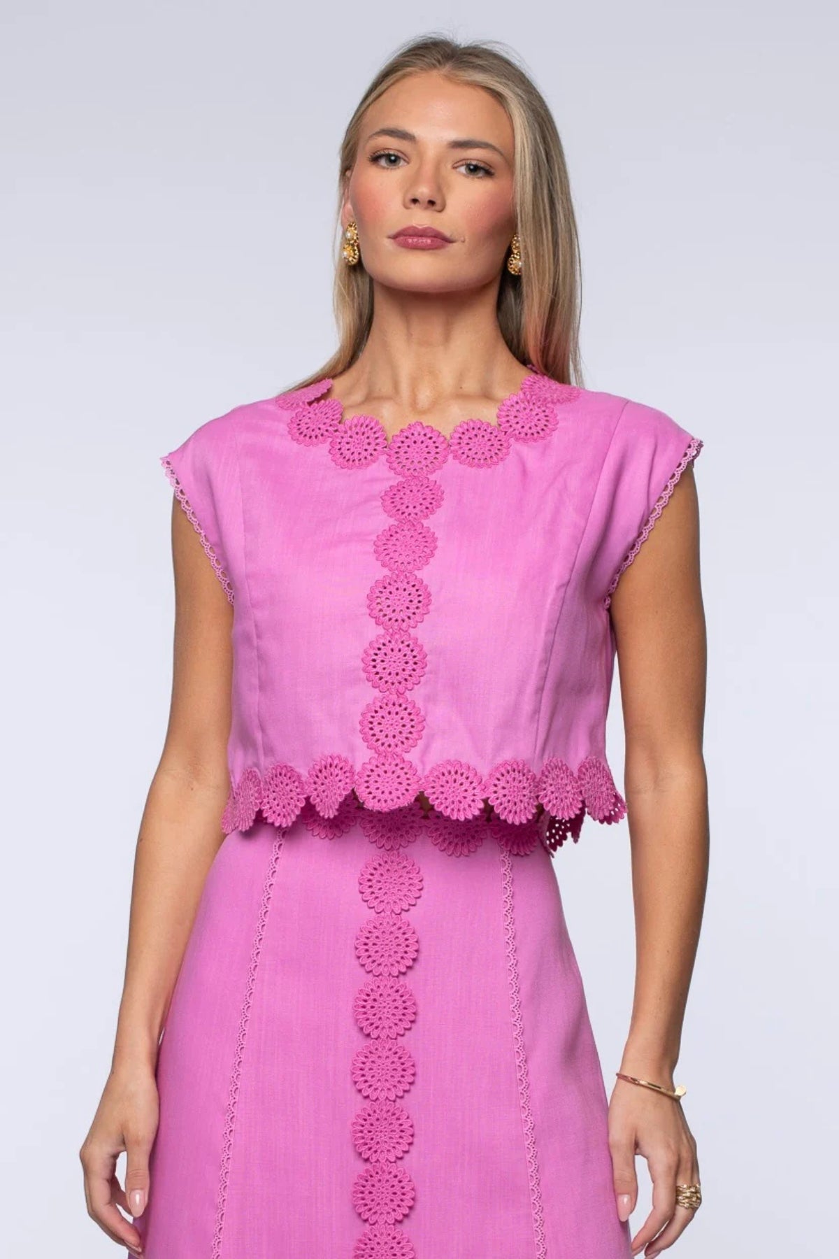 ELIZABETH JAMES | Jackie Petal Top