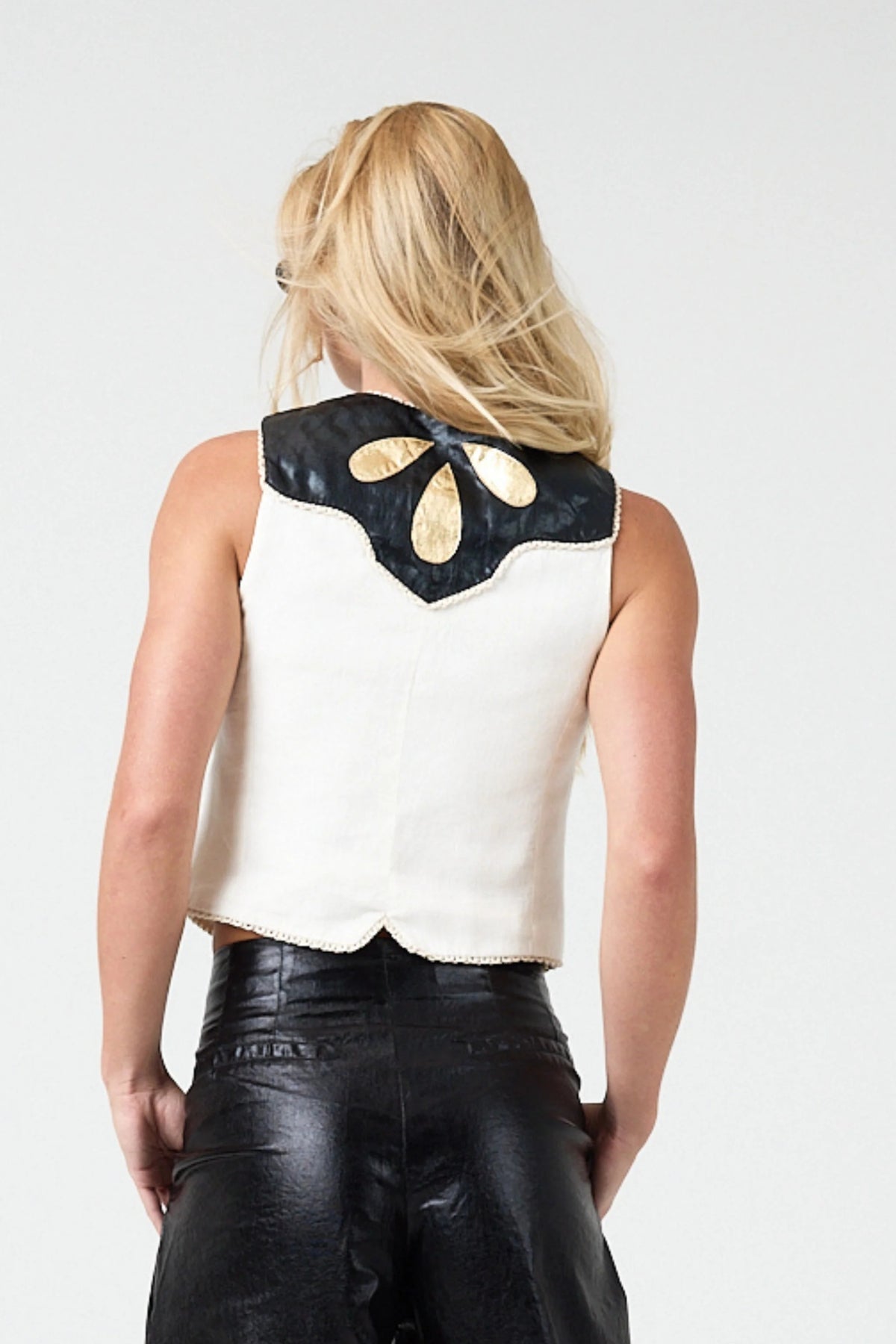 LANHTROPY | Far West Linen Vest