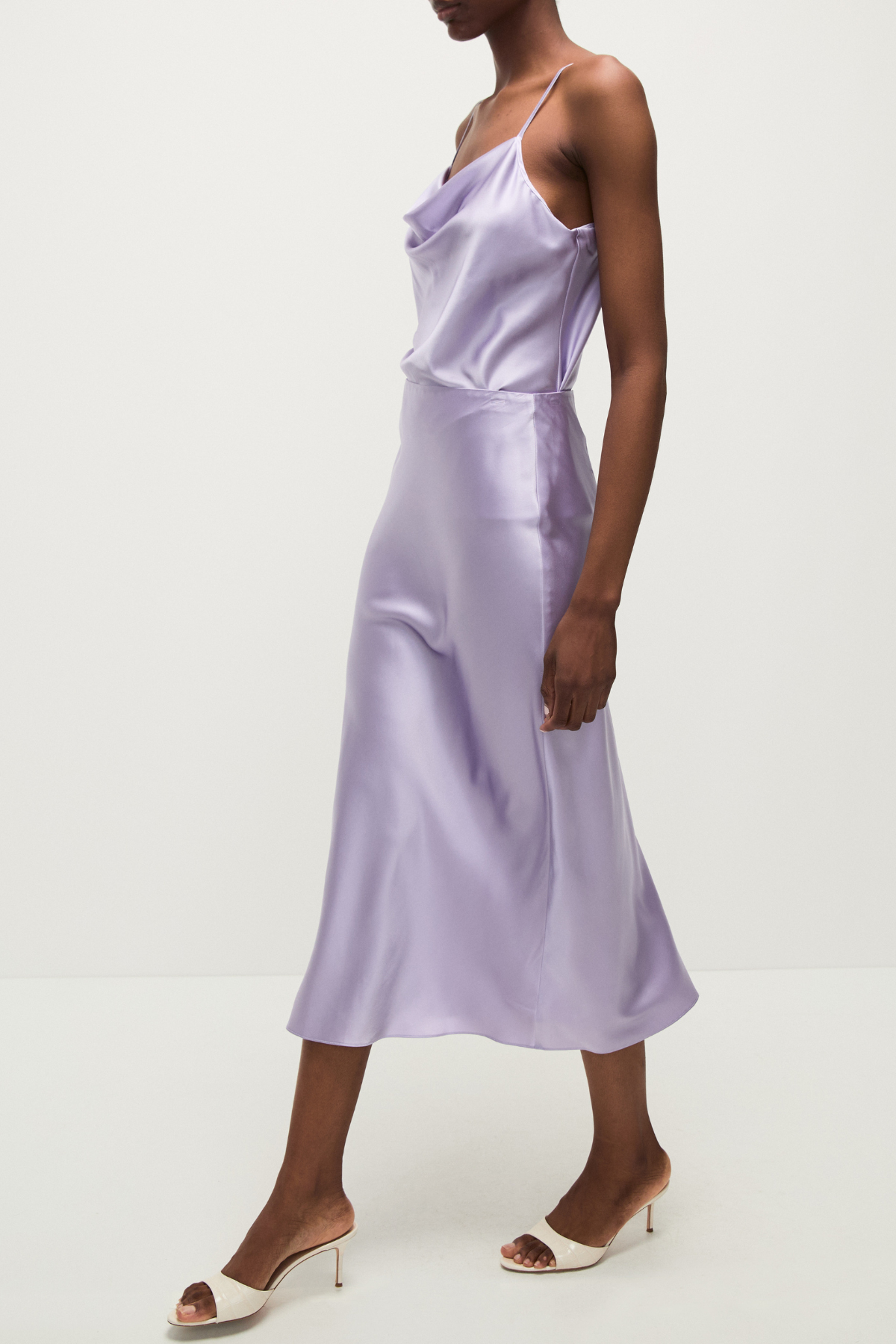 VERONICA BEARD | SOLA TOP- LILAC