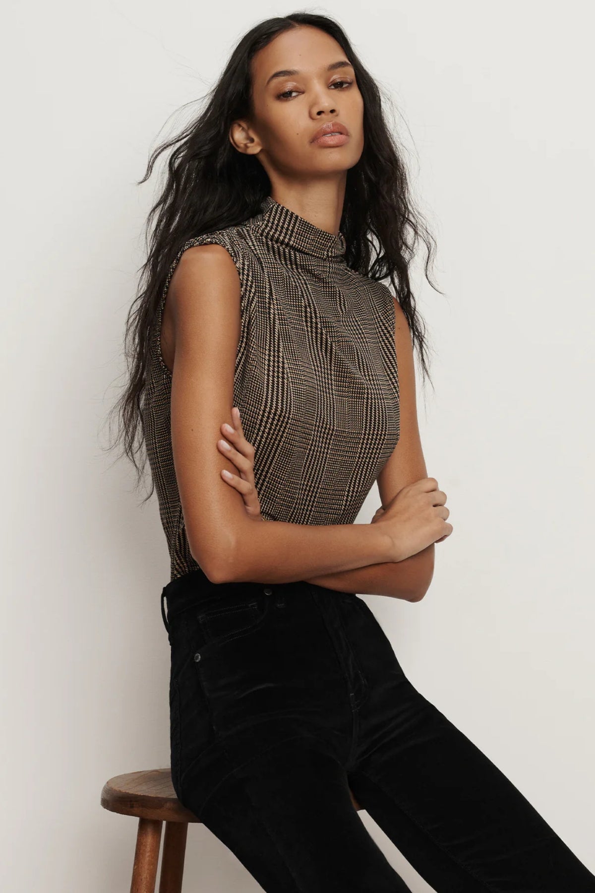 VERONICA BEARD | MYLIE SLEEVELESS TOP