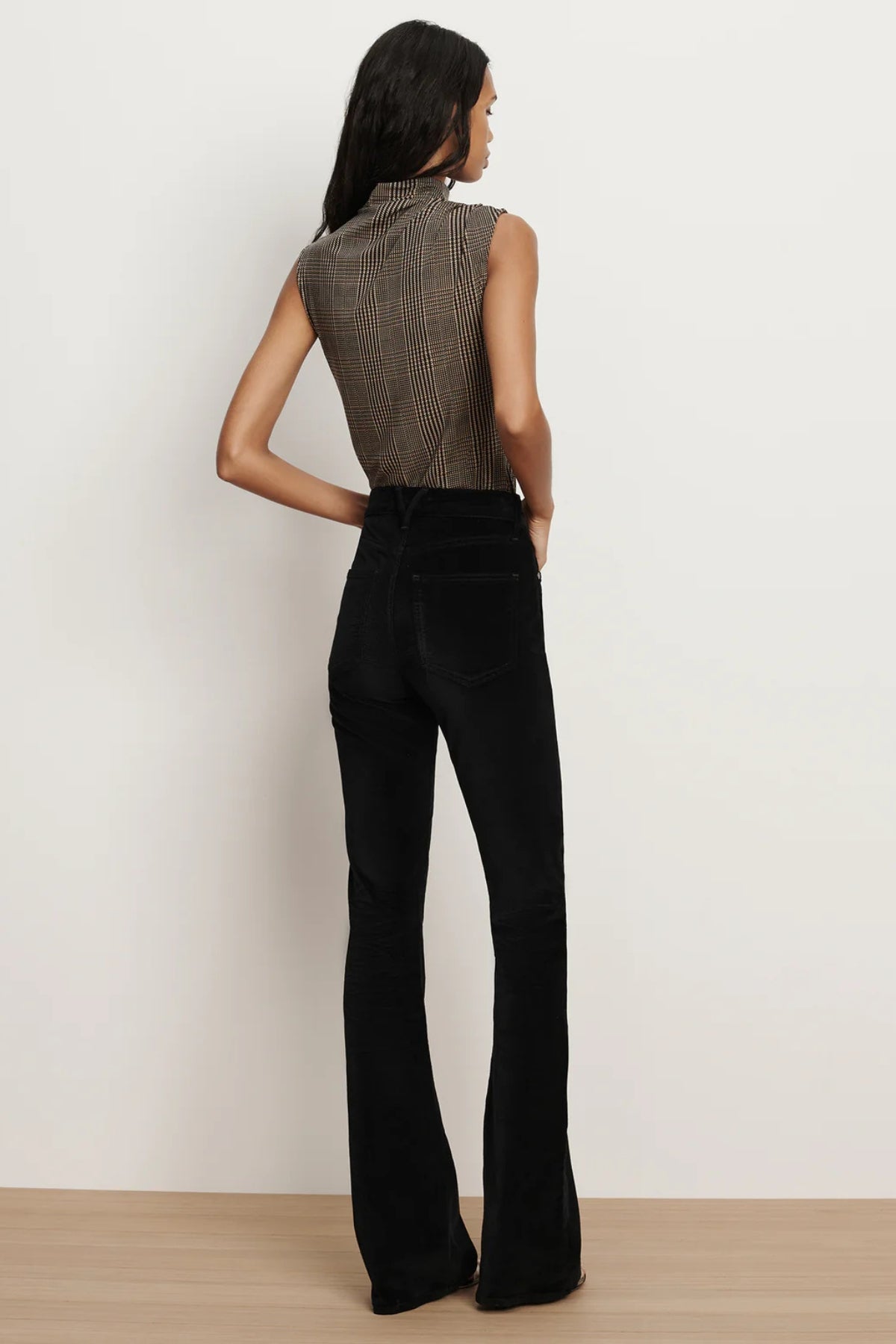 VERONICA BEARD | MYLIE SLEEVELESS TOP
