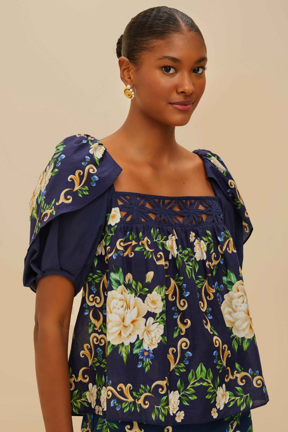 FARM RIO | BLUE FLOWERED BLOUSE