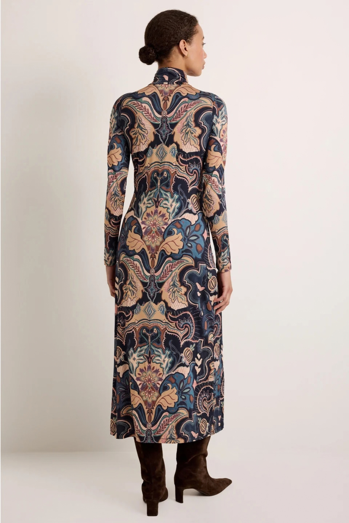 Marie Oliver | Paxton Dress Saddle