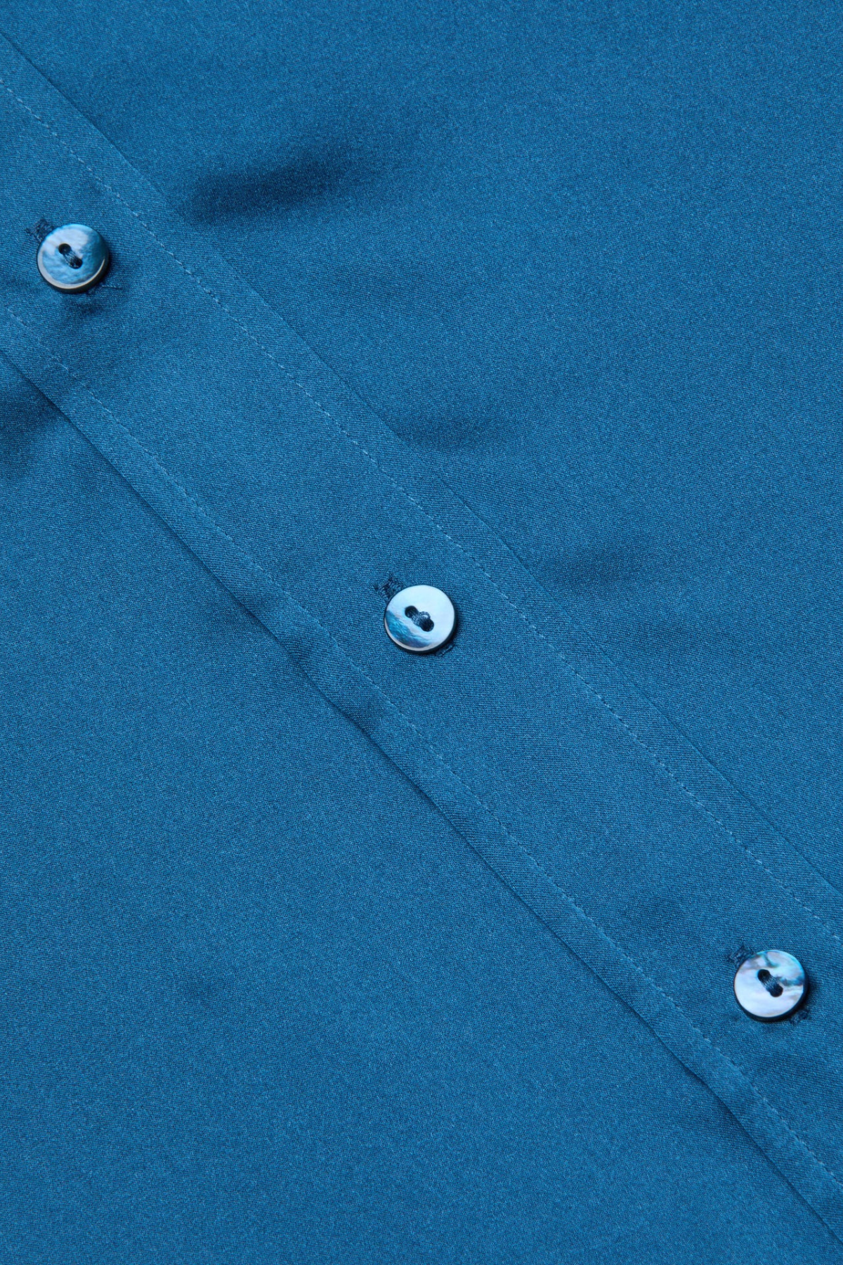 L'AGENCE | DANI BLOUSE- STONE BLUE