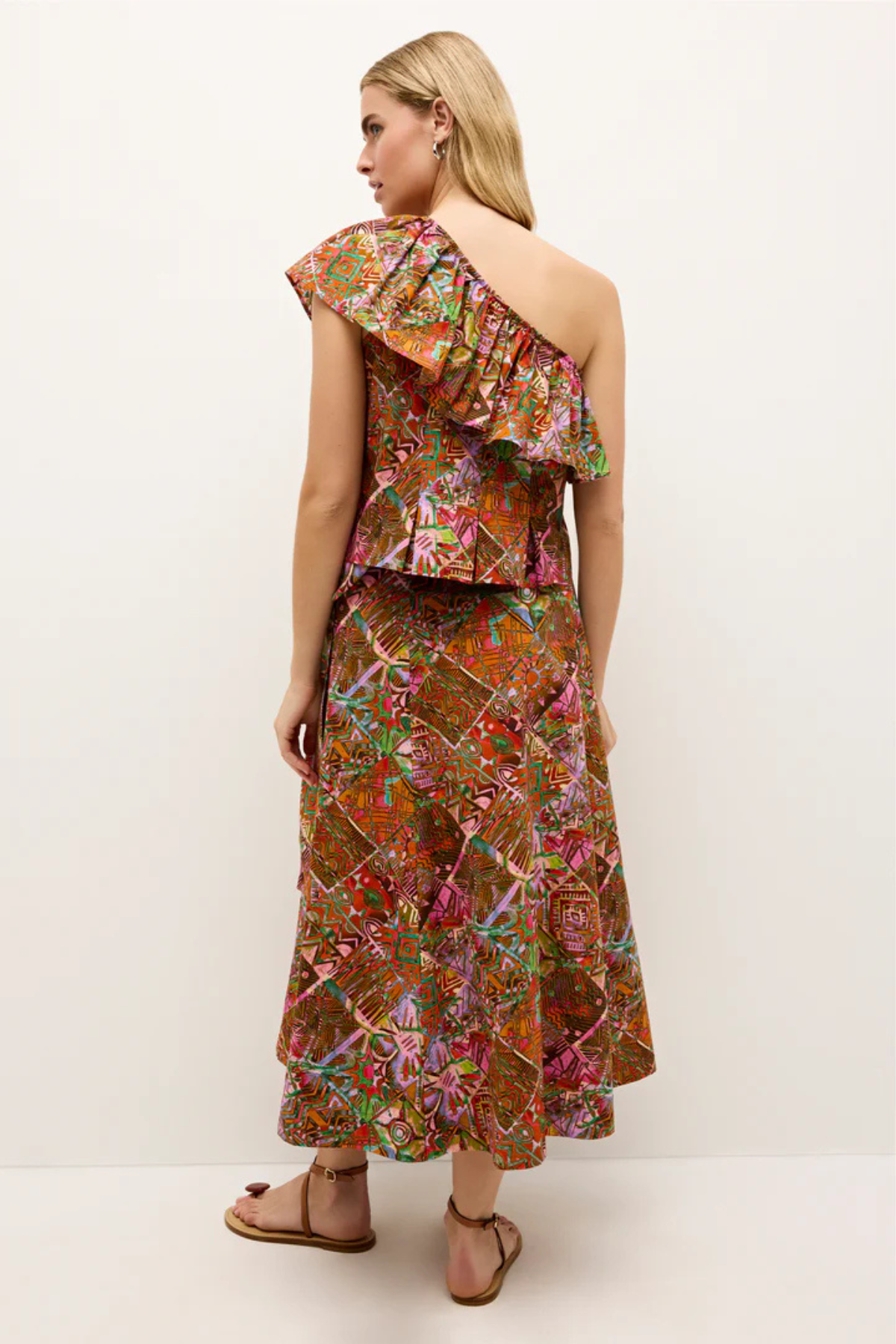 MARIE OLIVER | MCCAULEY TOP