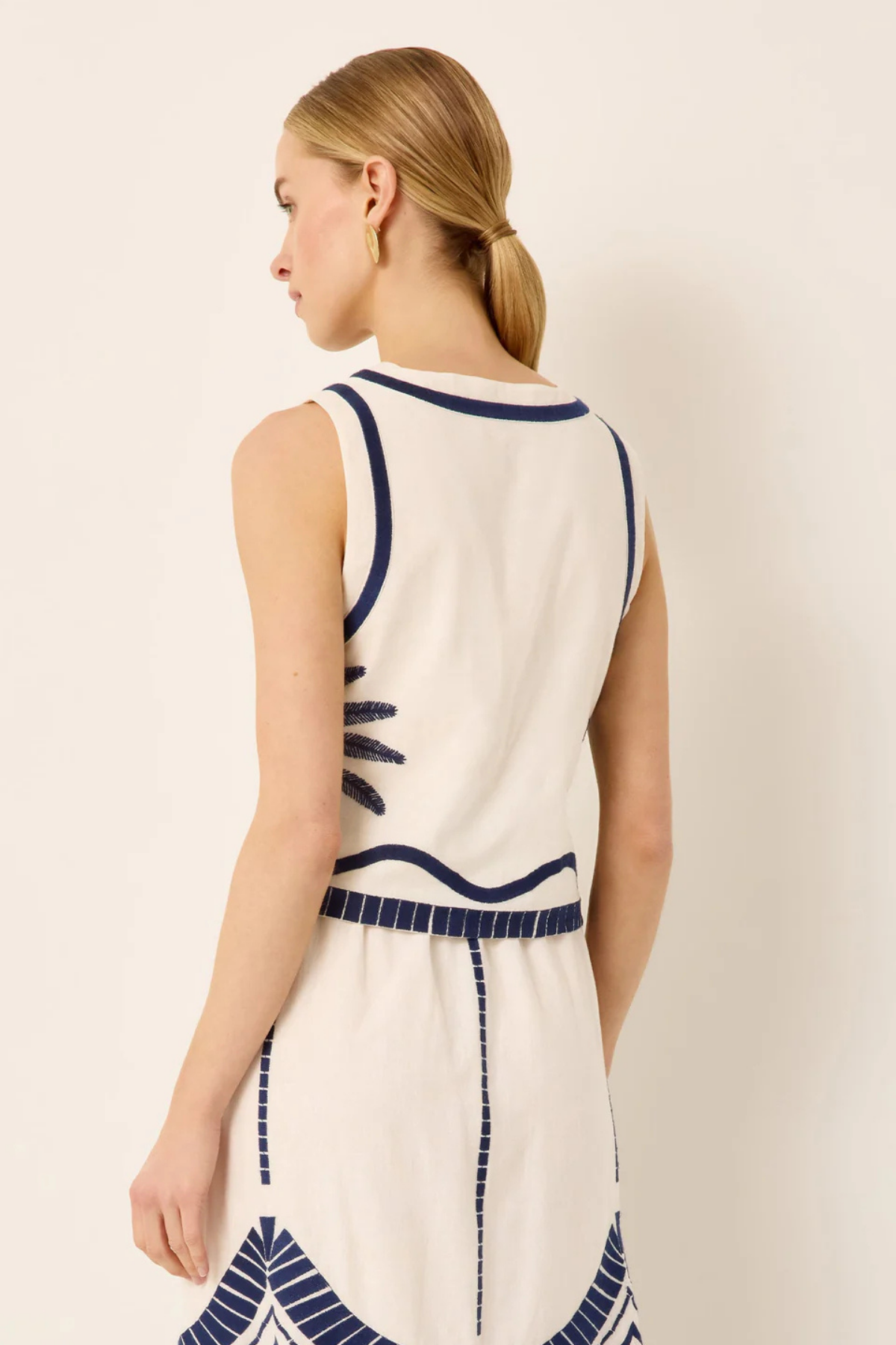 MARIE OLIVER | Zahara Top Tide