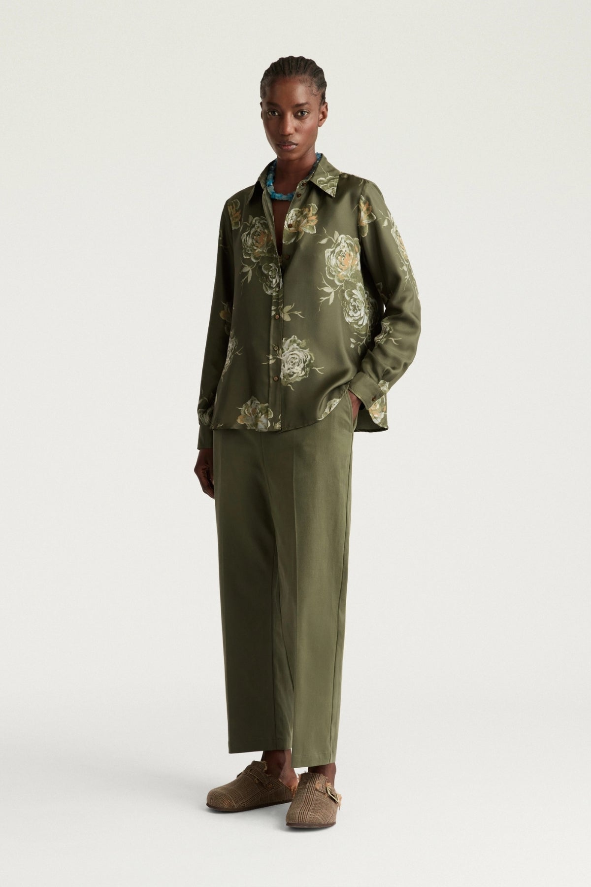 MOMONI | Green Roses Blouse