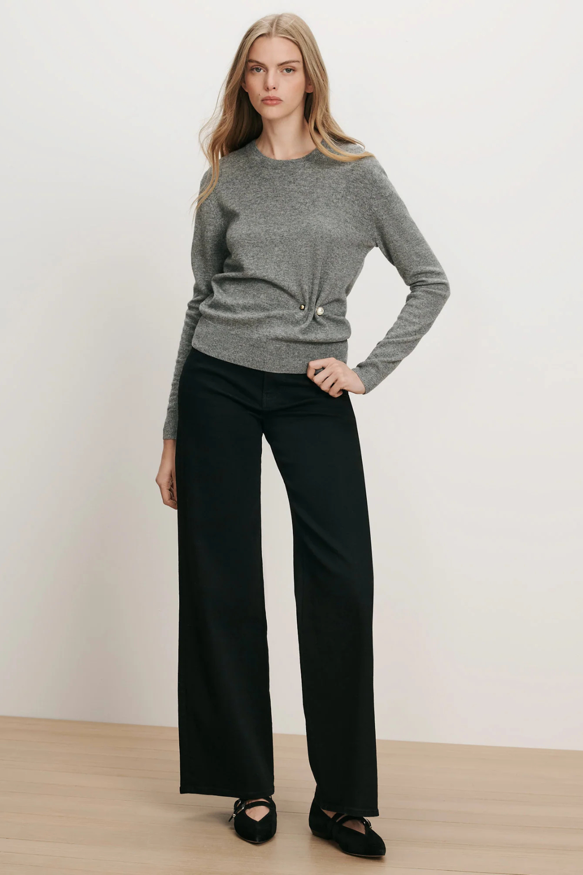 VERONICA BEARD | FRANKIE PULLOVER W/ PEARL PIN