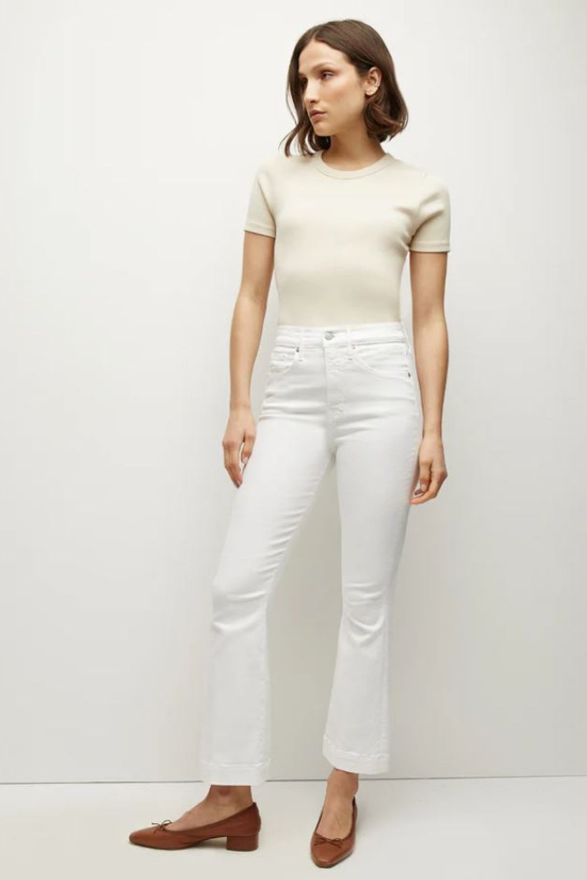 VERONICA BEARD | CARSON  H/R ANKLE FLARE-WHITE