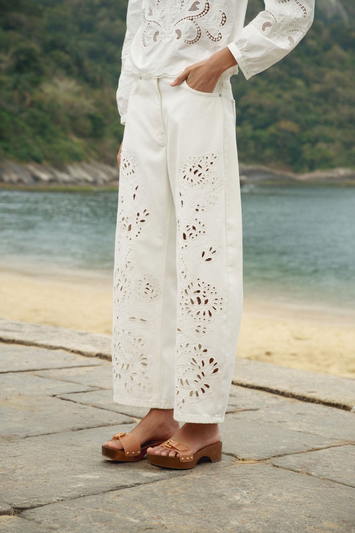 FARM RIO | Richilieu White Pants