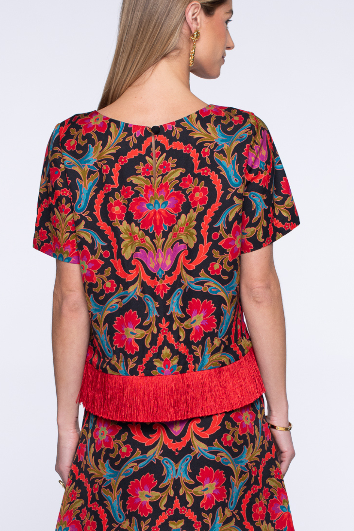 Elizabeth James | Tapestry Tess Tee