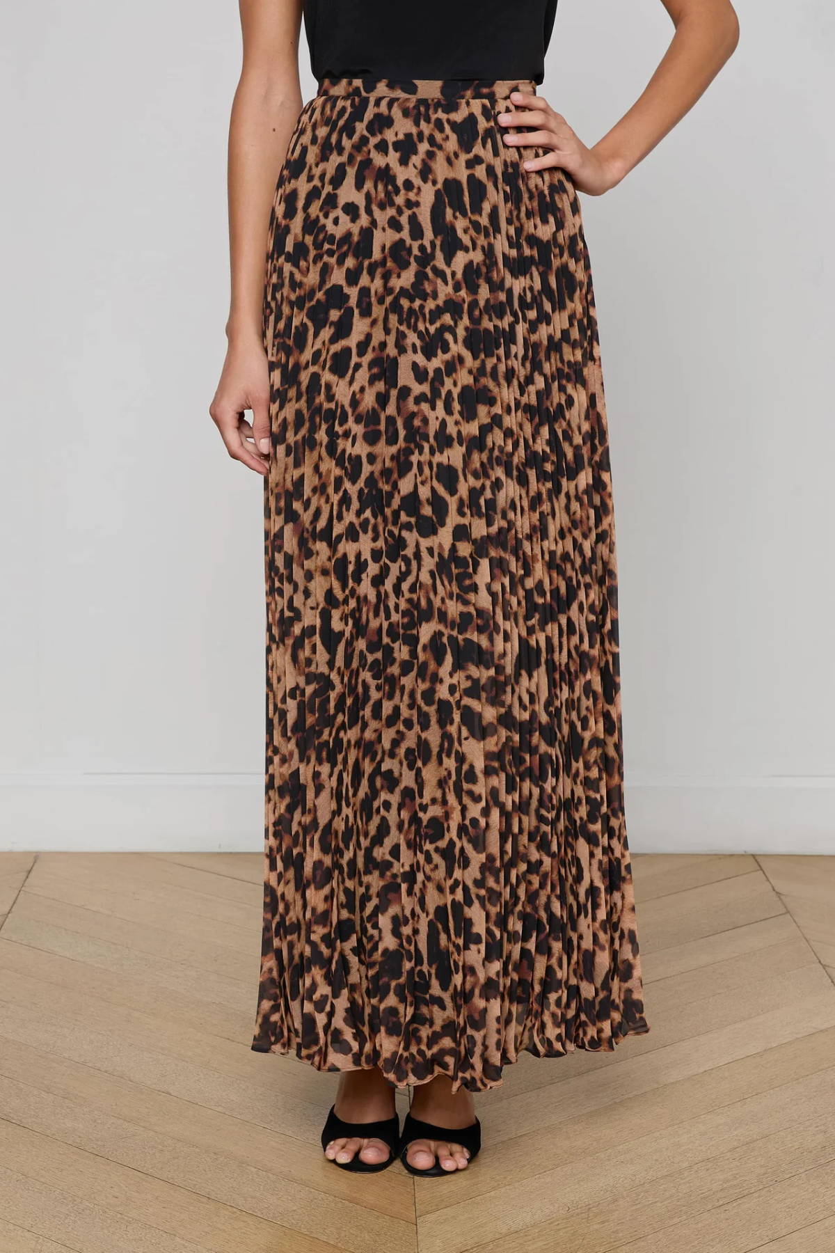 L’AGENCE |TORIN MAXI SKIRT- BROWN