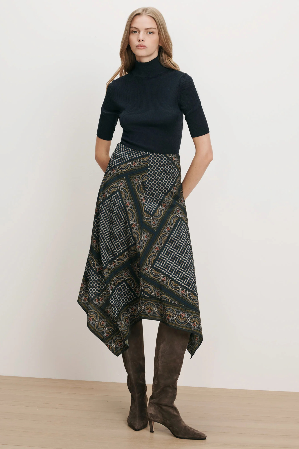 VERONICA BEARD | HARTLEY SKIRT