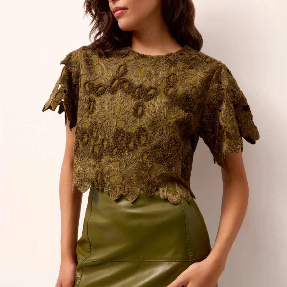 MARIE OLIVER | PELUMI TOP
