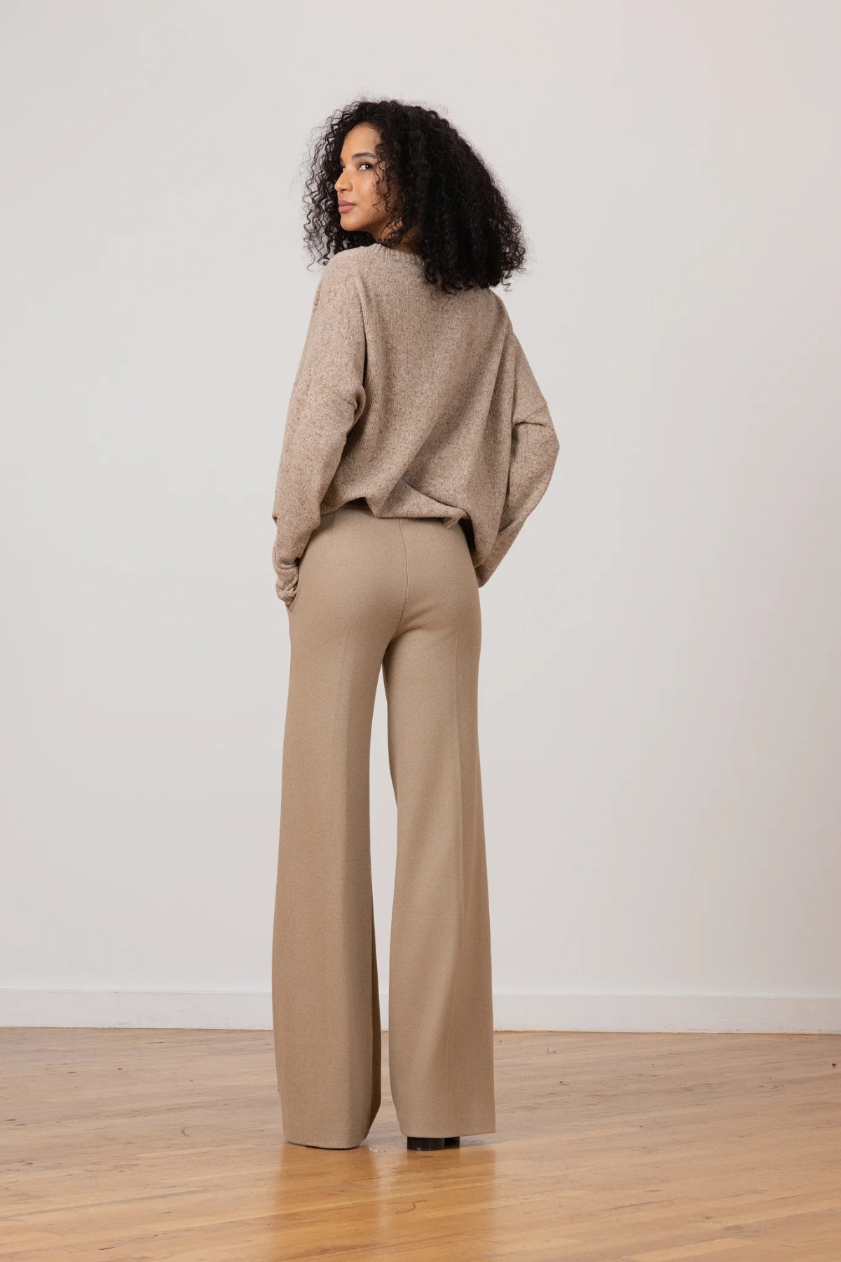Avenue Montaigne | Carla Pant