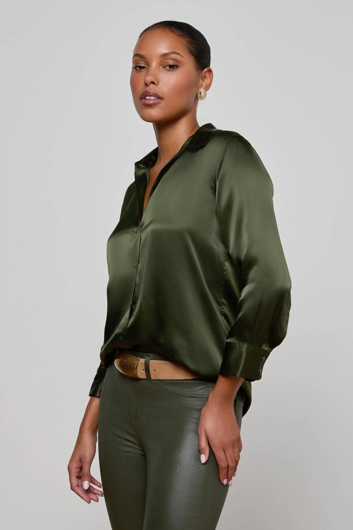 L'AGENCE | DANI BLOUSE - DEEP OLIVE