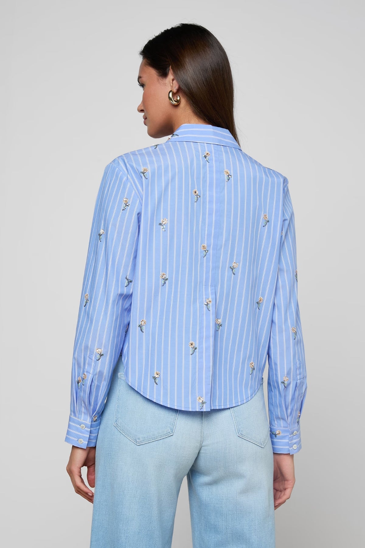 L'AGENCE | COSETTE CROP SHIRT- BLUE