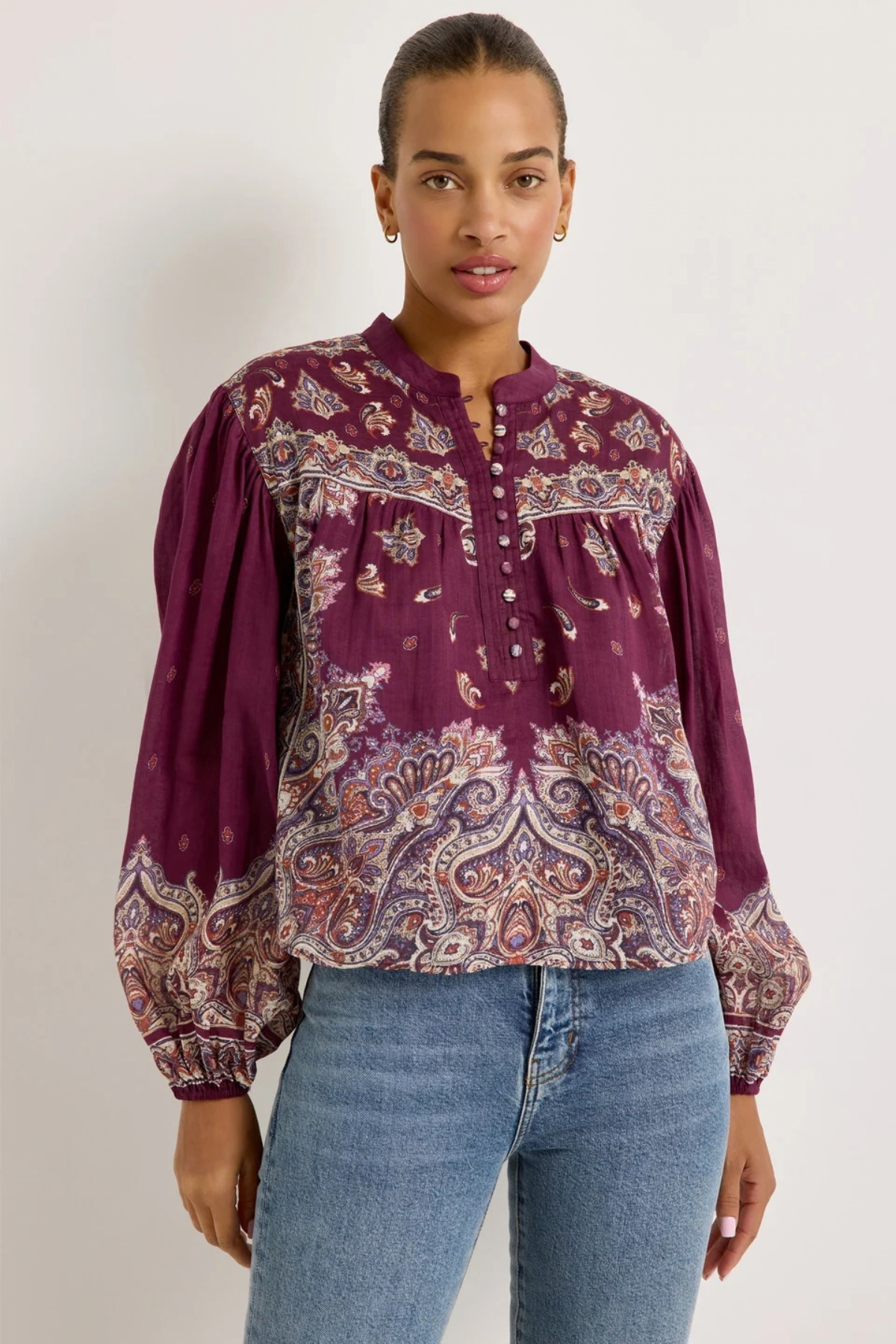 Marie Oliver | Rhiannon Top Majesty