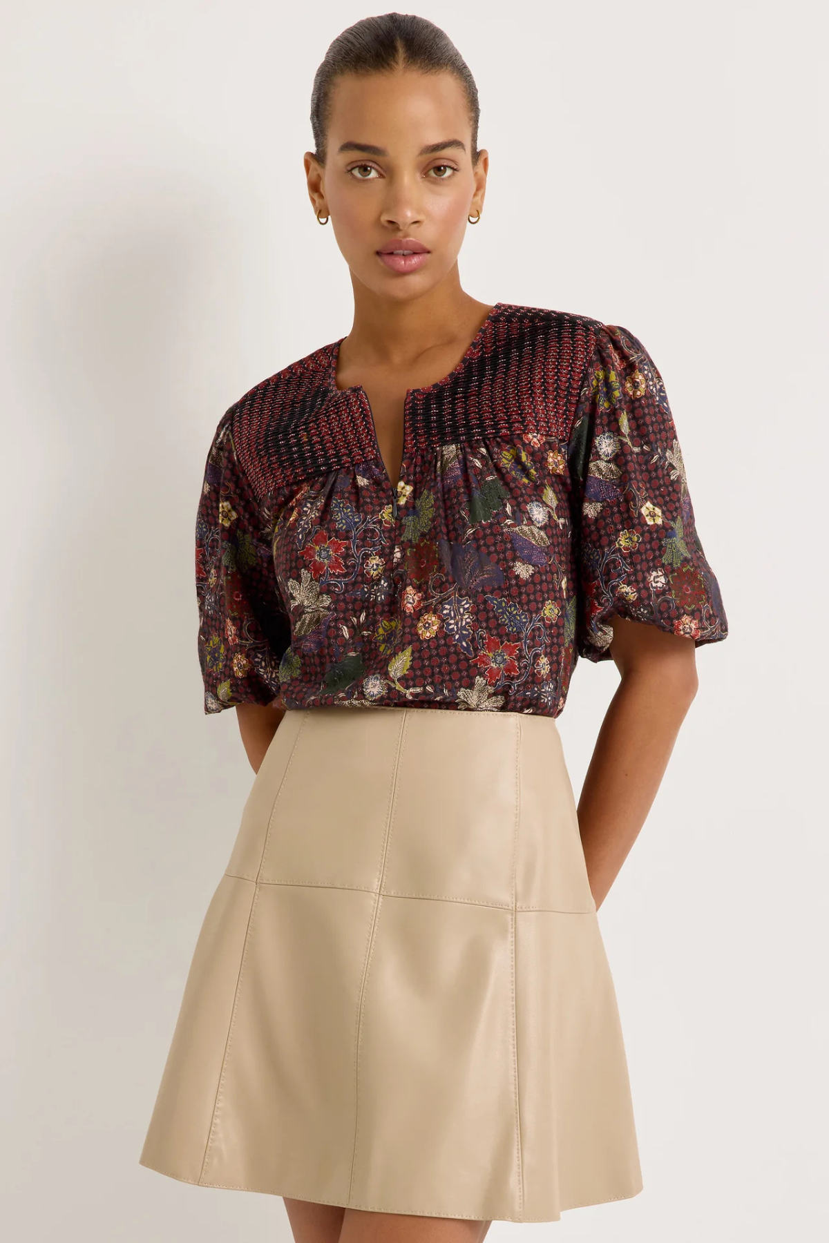 Marie Oliver | Laurel Top Rouge